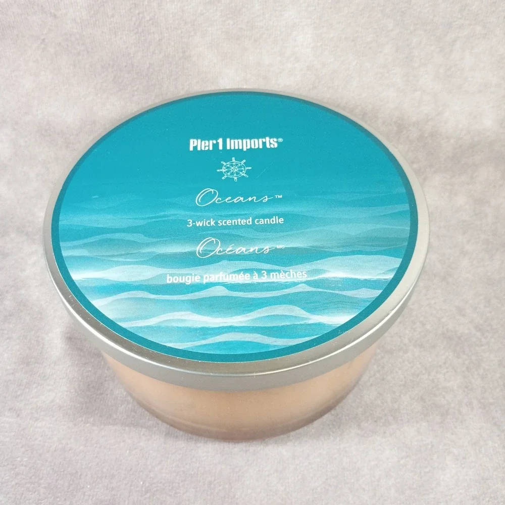 Pier 1 Imports Oceans 3 Wick 14 Oz Scented Jar‎ Candle Pier One